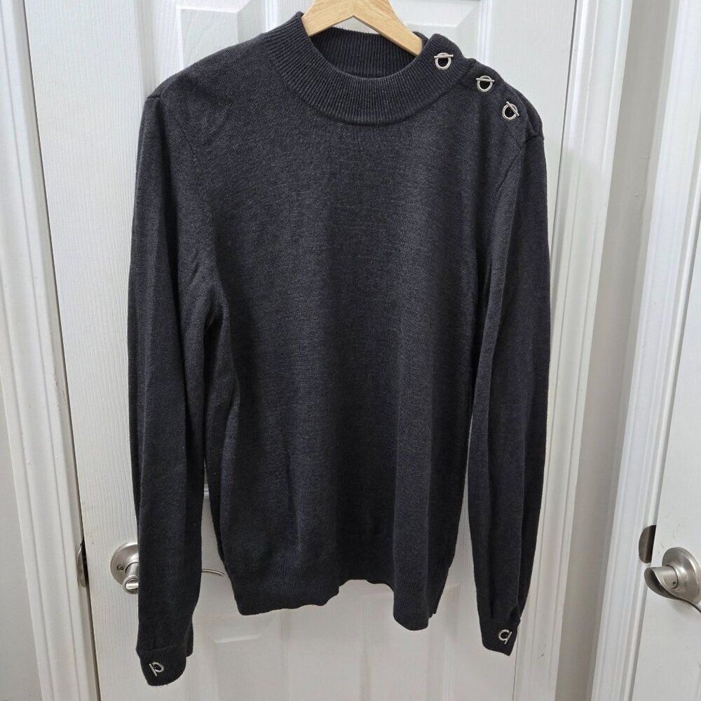 Joan Vass Sweater Womens Large‎ Charcoal gray Toggle Shoulder Detail Soft Cozy